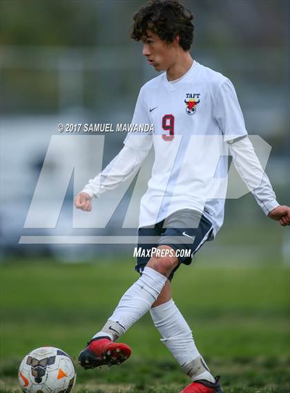 Thumbnail 1 in Taft vs Van Nuys (LA Invitational) photogallery.