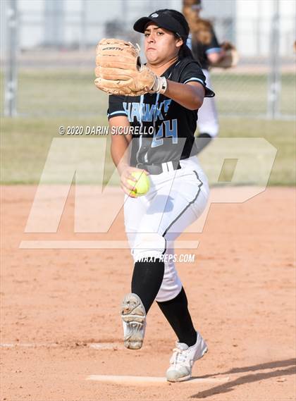 Thumbnail 3 in Desert Vista vs. Gila Ridge (Westwood-Dobson Softball Invitational) photogallery.