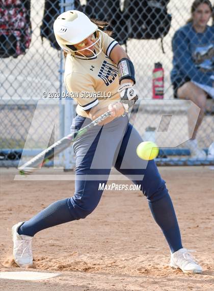 Thumbnail 1 in Desert Vista vs. Gila Ridge (Westwood-Dobson Softball Invitational) photogallery.