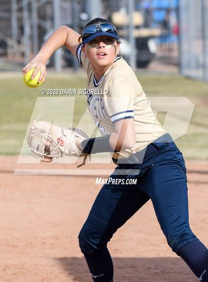 Thumbnail 3 in Desert Vista vs. Gila Ridge (Westwood-Dobson Softball Invitational) photogallery.