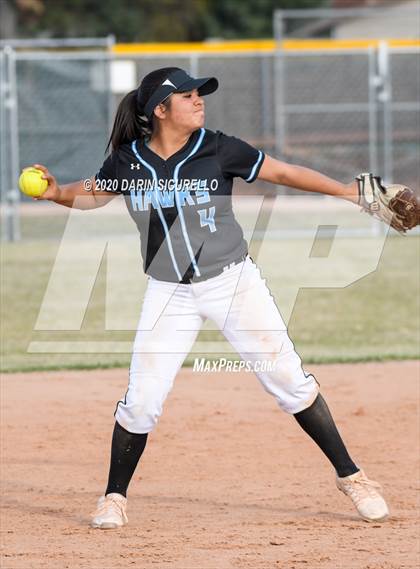 Thumbnail 3 in Desert Vista vs. Gila Ridge (Westwood-Dobson Softball Invitational) photogallery.