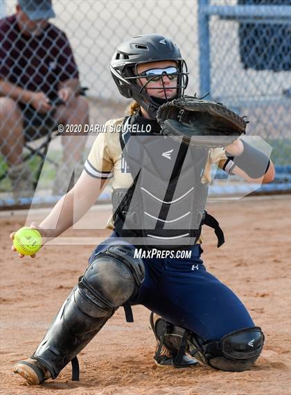 Thumbnail 1 in Desert Vista vs. Gila Ridge (Westwood-Dobson Softball Invitational) photogallery.