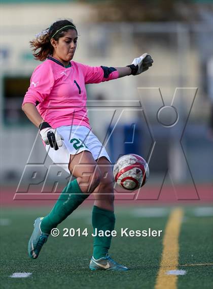 Thumbnail 1 in Narbonne @ Granada Hills photogallery.