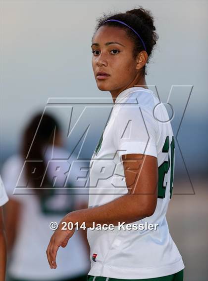 Thumbnail 1 in Narbonne @ Granada Hills photogallery.