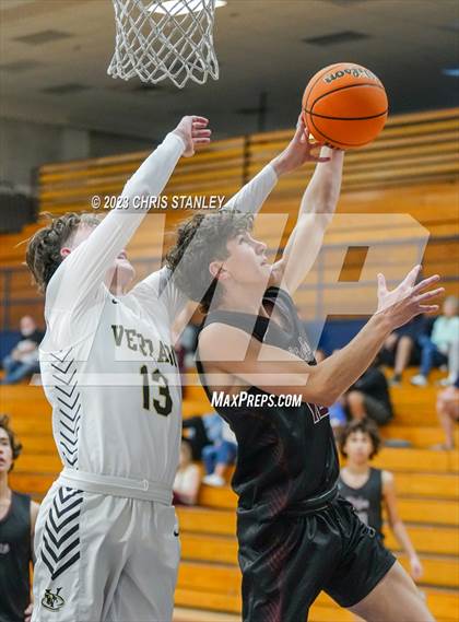 Thumbnail 3 in Mountain Ridge vs. Verrado (Hoopsgiving Tournament) photogallery.