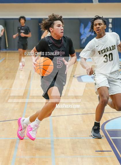 Thumbnail 2 in Mountain Ridge vs. Verrado (Hoopsgiving Tournament) photogallery.