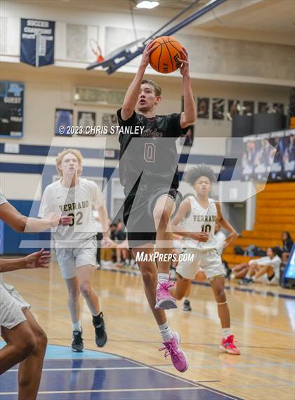 Thumbnail 3 in Mountain Ridge vs. Verrado (Hoopsgiving Tournament) photogallery.