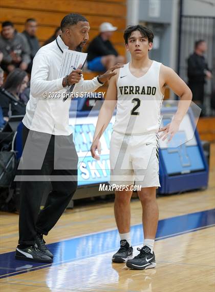 Thumbnail 1 in Mountain Ridge vs. Verrado (Hoopsgiving Tournament) photogallery.