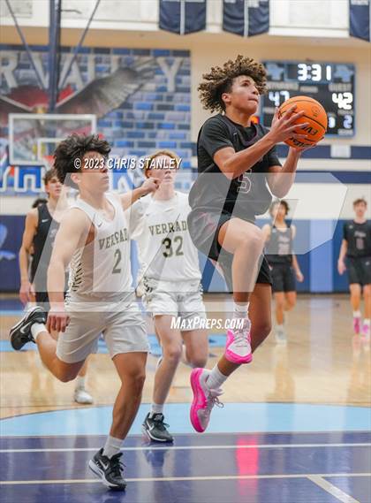 Thumbnail 1 in Mountain Ridge vs. Verrado (Hoopsgiving Tournament) photogallery.