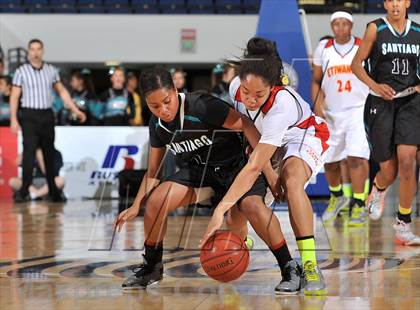 Thumbnail 1 in Santiago vs. Etiwanda (CIF SS DIV 1AA Final) photogallery.