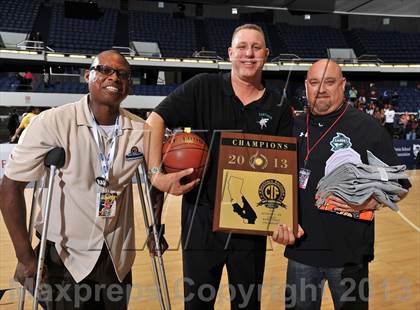 Thumbnail 2 in Santiago vs. Etiwanda (CIF SS DIV 1AA Final) photogallery.