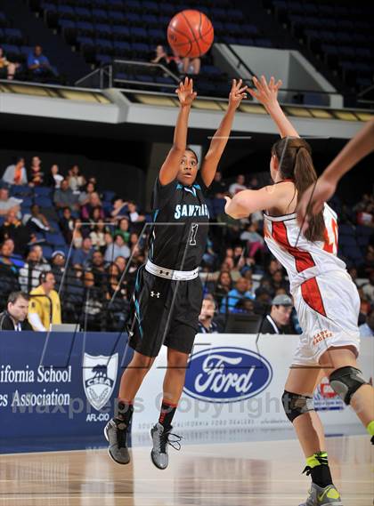 Thumbnail 2 in Santiago vs. Etiwanda (CIF SS DIV 1AA Final) photogallery.