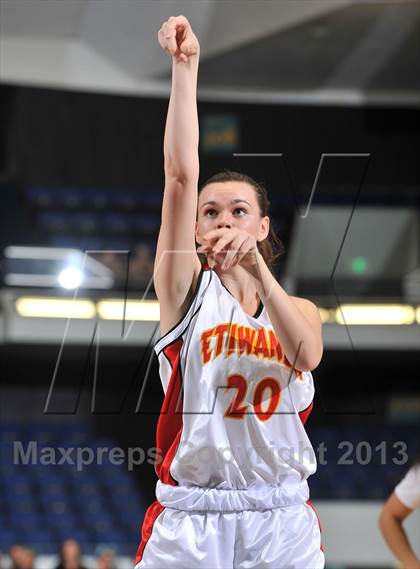 Thumbnail 3 in Santiago vs. Etiwanda (CIF SS DIV 1AA Final) photogallery.
