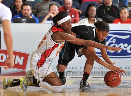 Thumbnail 3 in Santiago vs. Etiwanda (CIF SS DIV 1AA Final) photogallery.