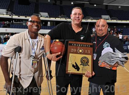 Thumbnail 1 in Santiago vs. Etiwanda (CIF SS DIV 1AA Final) photogallery.