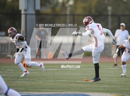 Thumbnail 3 in Grossmont vs Sweetwater  photogallery.
