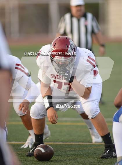 Thumbnail 2 in Grossmont vs Sweetwater  photogallery.