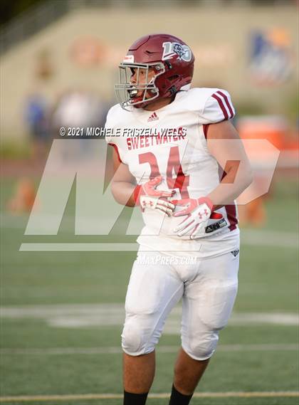 Thumbnail 3 in Grossmont vs Sweetwater  photogallery.