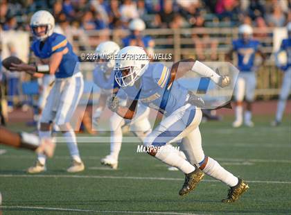 Thumbnail 3 in Grossmont vs Sweetwater  photogallery.