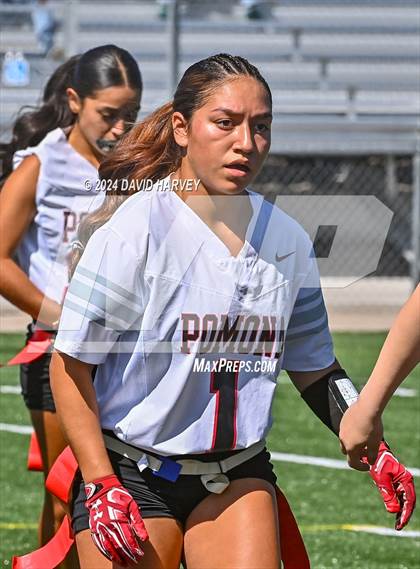 Thumbnail 3 in Pomona vs Bear Creek photogallery.