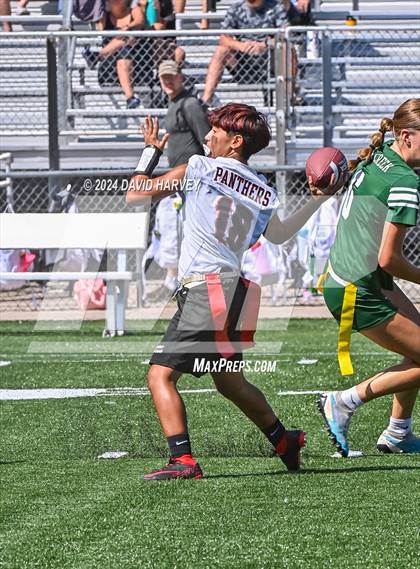 Thumbnail 3 in Pomona vs Bear Creek photogallery.