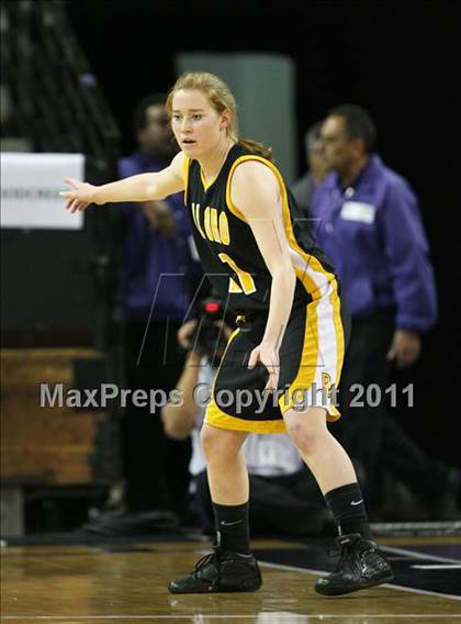 Thumbnail 3 in St. Mary's vs. Del Oro (CIF NorCal D2 Regional Final) photogallery.