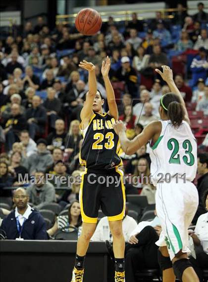 Thumbnail 2 in St. Mary's vs. Del Oro (CIF NorCal D2 Regional Final) photogallery.