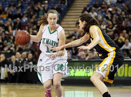 Thumbnail 1 in St. Mary's vs. Del Oro (CIF NorCal D2 Regional Final) photogallery.