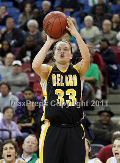Thumbnail 3 in St. Mary's vs. Del Oro (CIF NorCal D2 Regional Final) photogallery.