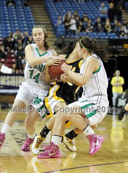 Thumbnail 1 in St. Mary's vs. Del Oro (CIF NorCal D2 Regional Final) photogallery.