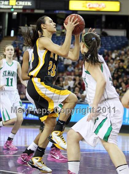 Thumbnail 2 in St. Mary's vs. Del Oro (CIF NorCal D2 Regional Final) photogallery.
