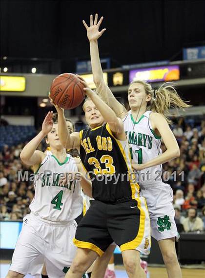 Thumbnail 2 in St. Mary's vs. Del Oro (CIF NorCal D2 Regional Final) photogallery.