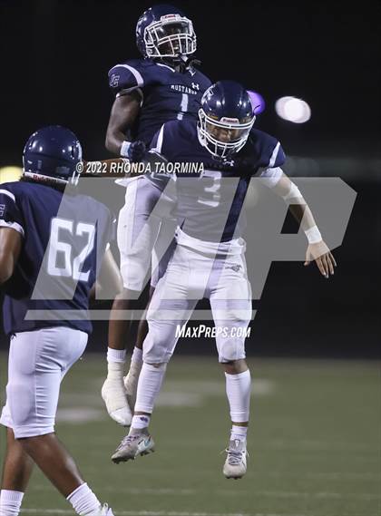 Thumbnail 3 in Westbury @ Lamar Consolidated photogallery.