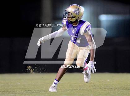 Thumbnail 3 in Southern Lab @ Ascension Catholic photogallery.