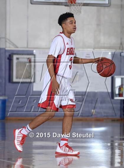 Thumbnail 3 in Fairfield vs. Pleasant Grove (St. Hope Elite Classic) photogallery.