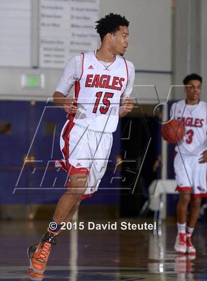 Thumbnail 2 in Fairfield vs. Pleasant Grove (St. Hope Elite Classic) photogallery.