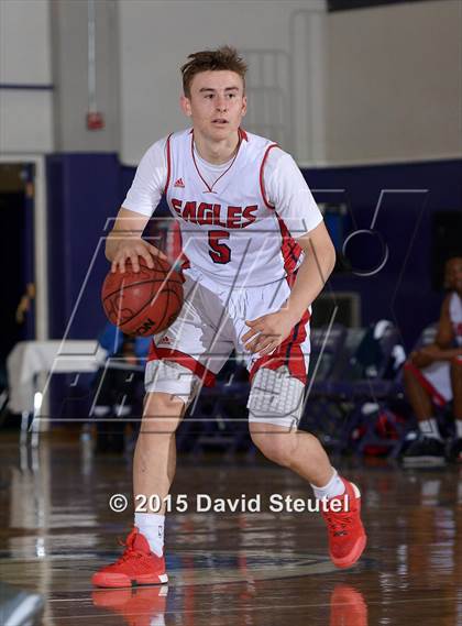 Thumbnail 2 in Fairfield vs. Pleasant Grove (St. Hope Elite Classic) photogallery.