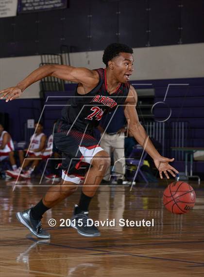 Thumbnail 2 in Fairfield vs. Pleasant Grove (St. Hope Elite Classic) photogallery.