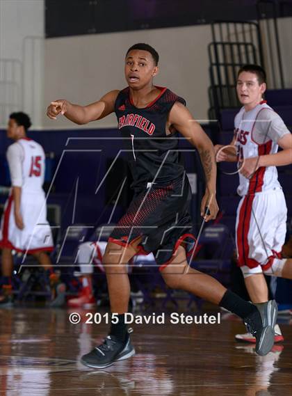 Thumbnail 2 in Fairfield vs. Pleasant Grove (St. Hope Elite Classic) photogallery.