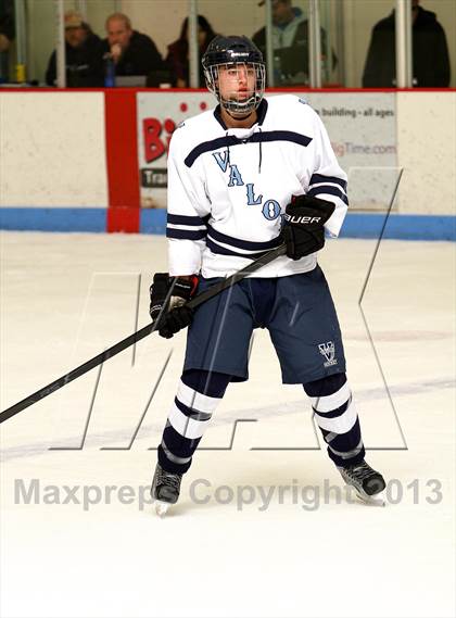 Thumbnail 1 in Valor Christian vs. Standley Lake photogallery.