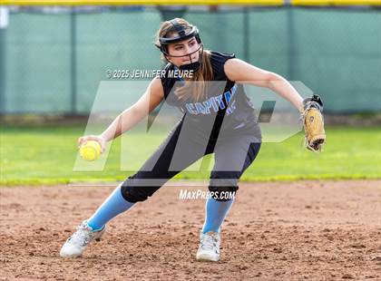 Thumbnail 1 in El Capitan vs. Oakdale photogallery.