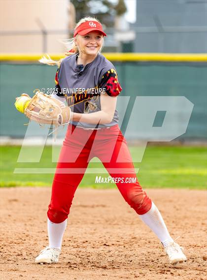Thumbnail 2 in El Capitan vs. Oakdale photogallery.