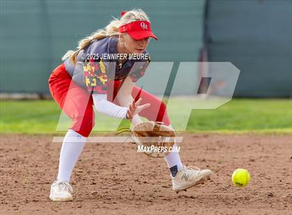 Thumbnail 3 in El Capitan vs. Oakdale photogallery.