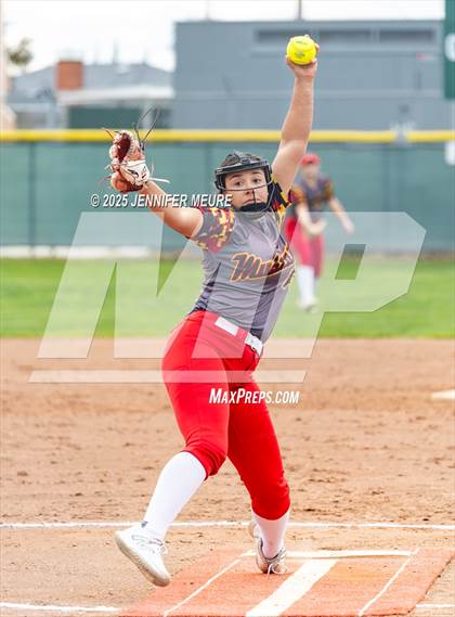 Thumbnail 2 in El Capitan vs. Oakdale photogallery.