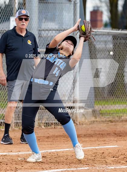 Thumbnail 2 in El Capitan vs. Oakdale photogallery.