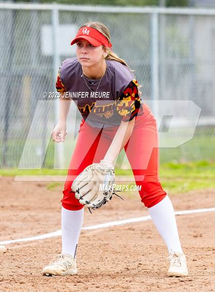 Thumbnail 3 in El Capitan vs. Oakdale photogallery.