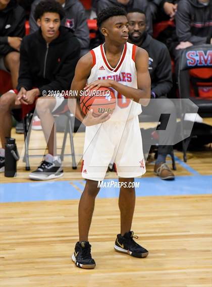 Thumbnail 2 in Skyline vs South Mountain (PUHSD Coyote Classic Tournament) photogallery.