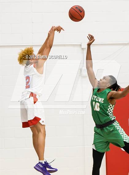 Thumbnail 2 in Skyline vs South Mountain (PUHSD Coyote Classic Tournament) photogallery.