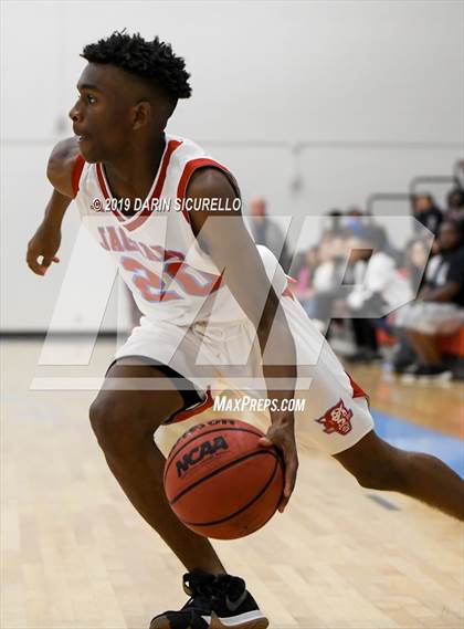 Thumbnail 3 in Skyline vs South Mountain (PUHSD Coyote Classic Tournament) photogallery.