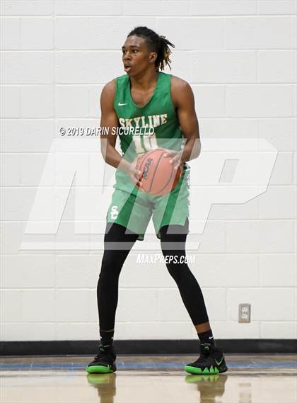 Thumbnail 2 in Skyline vs South Mountain (PUHSD Coyote Classic Tournament) photogallery.